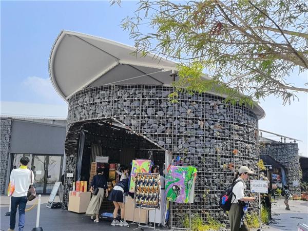 持续未来国际艺术展》在大阪世博成功举办麻将胡了2模拟器试玩《艺术与科技共创可(图5)